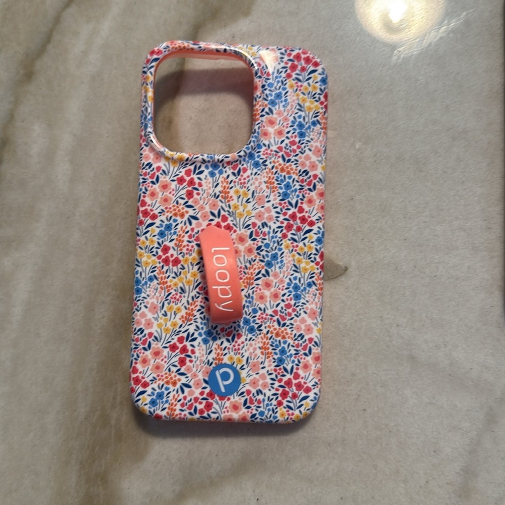 Loopy iPhone 14 Pro case - Spring meadow